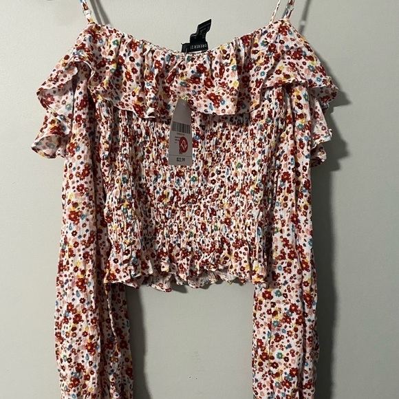 Nwt FOREVER 21 TOP - Picture 4 of 4